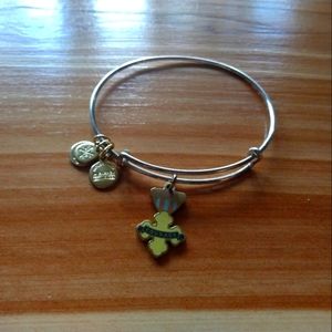 Alex & Ani Wizard of Oz "Courage" bracelet